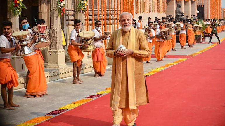 पीएम मोदी ने काशी विश्वनाथ कॉरिडोर का अनावरण किया, नागरिकों से स्वच्छता, निर्माण, नवाचार के लिए प्रतिबद्ध होने का आग्रह किया