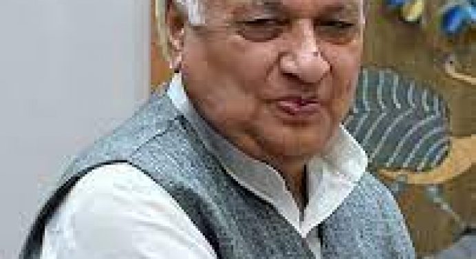 ‘मुस्लिम लड़कियों को अब और प्रतिबंधित नहीं किया जाएगा’: आरिफ मोहम्मद खान
