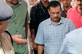 सुप्रीम कोर्ट ने आबकारी नीति मामले में दिल्ली के मुख्यमंत्री अरविंद केजरीवाल को अंतरिम जमानत दी