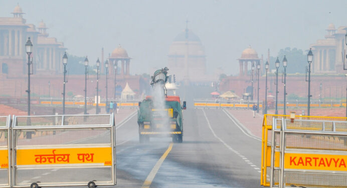 वायु प्रदूषण: चीन ने दिल्ली के दम घोंटने वाले प्रदूषण से निपटने के लिए समाधान सुझाए